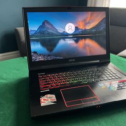 MSI GAMING LAPTOP - GTX 1070 / i7 Intel