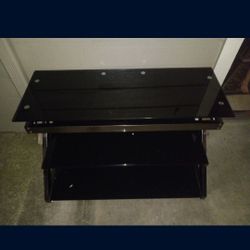 TV STAND 