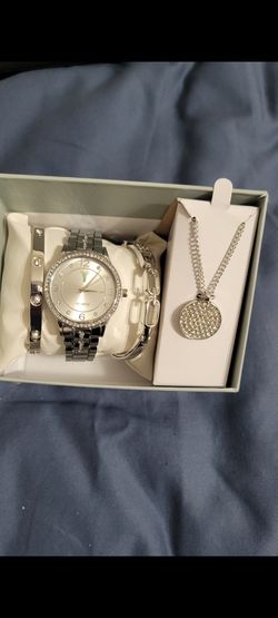 Watches  I Can Deliver  40$ EACH