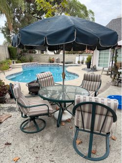 Patio set