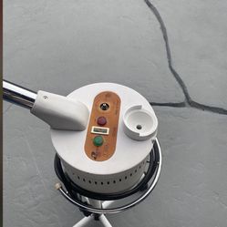 Facialist steaming machine