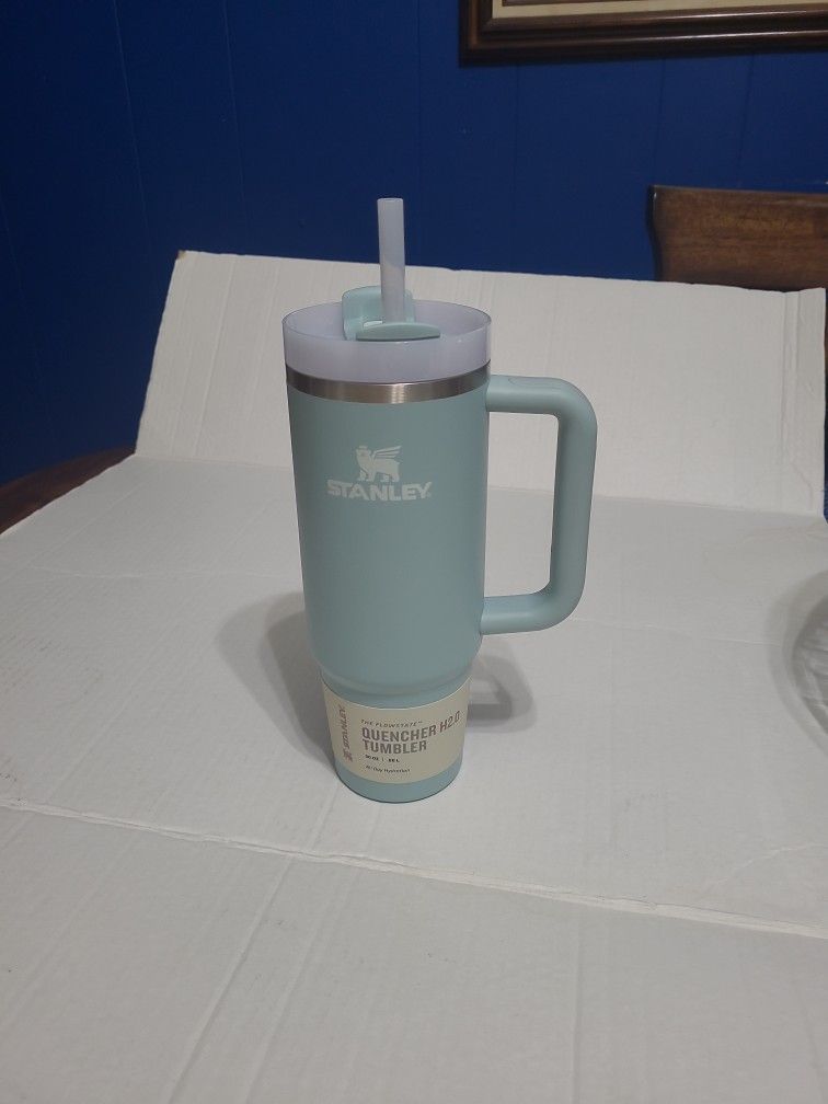 Stanley Quencher H2.0 Tumbler New