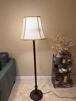 Tiffany Table Lamp Mission Style Yellow Stained Glass Desk Lamp