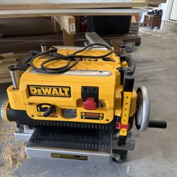 Dewalt Planer