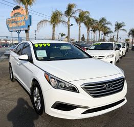 2017 Hyundai SONATA