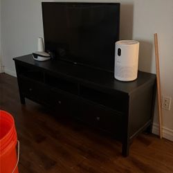 Entertainment Stand 