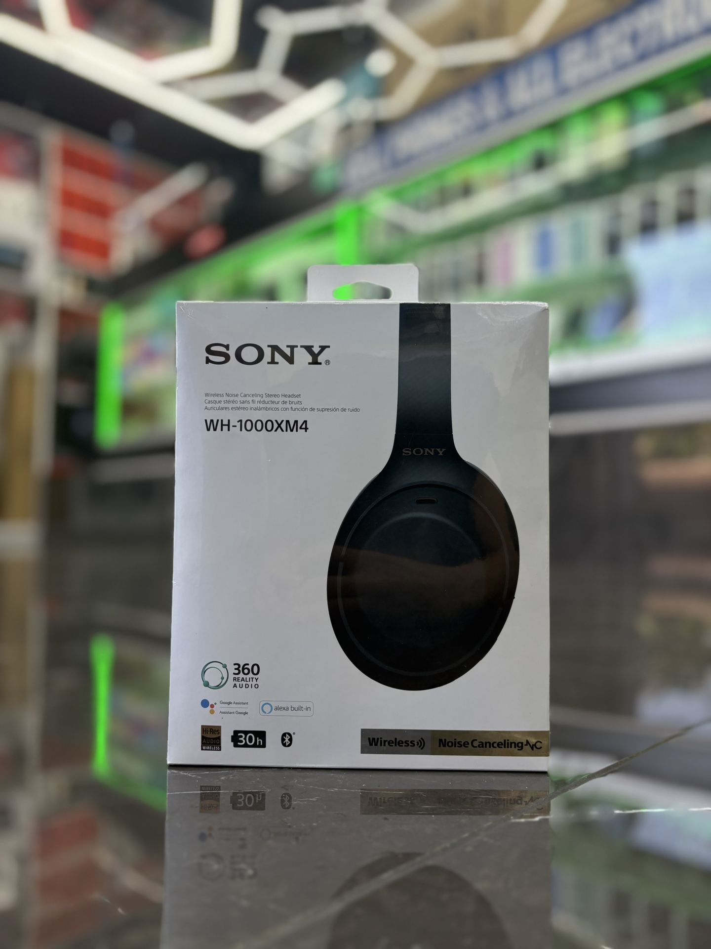 Sony WH-1000XM4 (Take It Home In Payments/ llévalo a casa en pagos