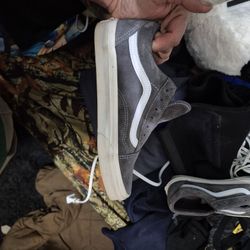 Vans Old Skool Size 6 Men's 7.5 Womens