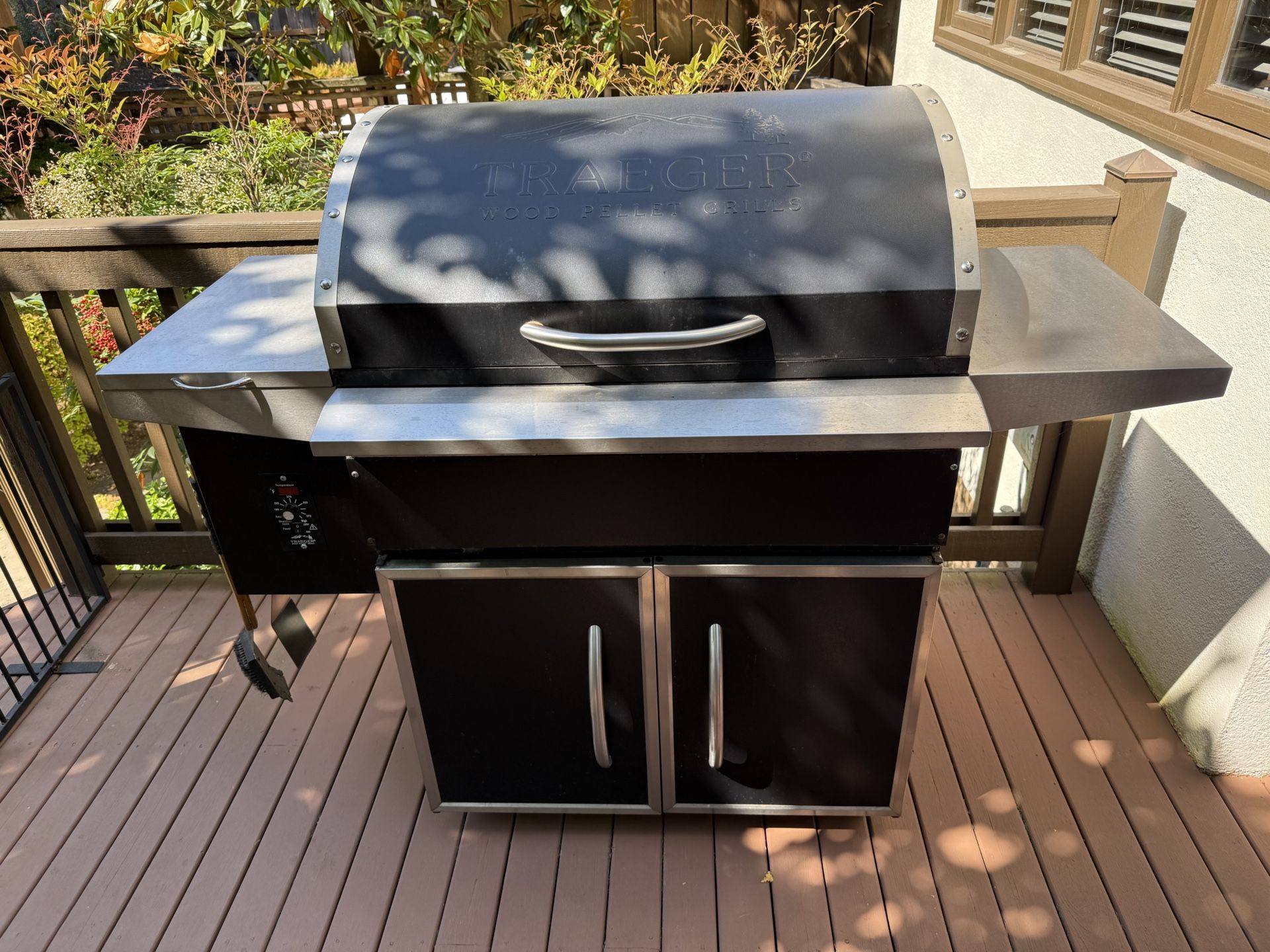Traeger Smoker Grill