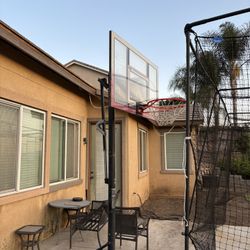 Lifetime Basketball Hoop