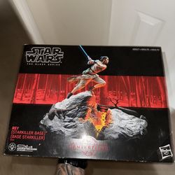 STAR WARS -Black Series Centerpiece Rey Starkiller Base Action Fig Display NEW!!