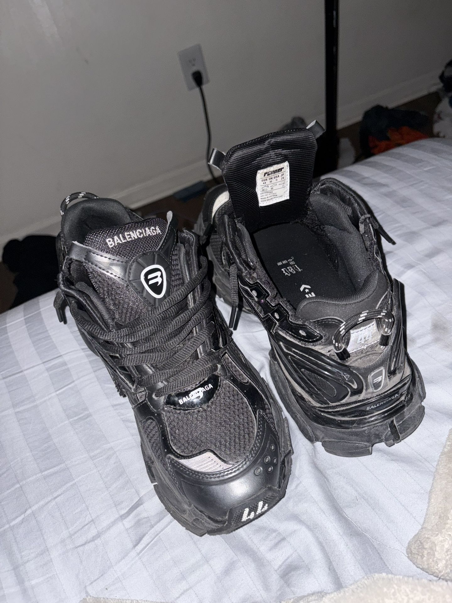 Maggie Cheung Magie Balenciaga Men Black Balenciaga