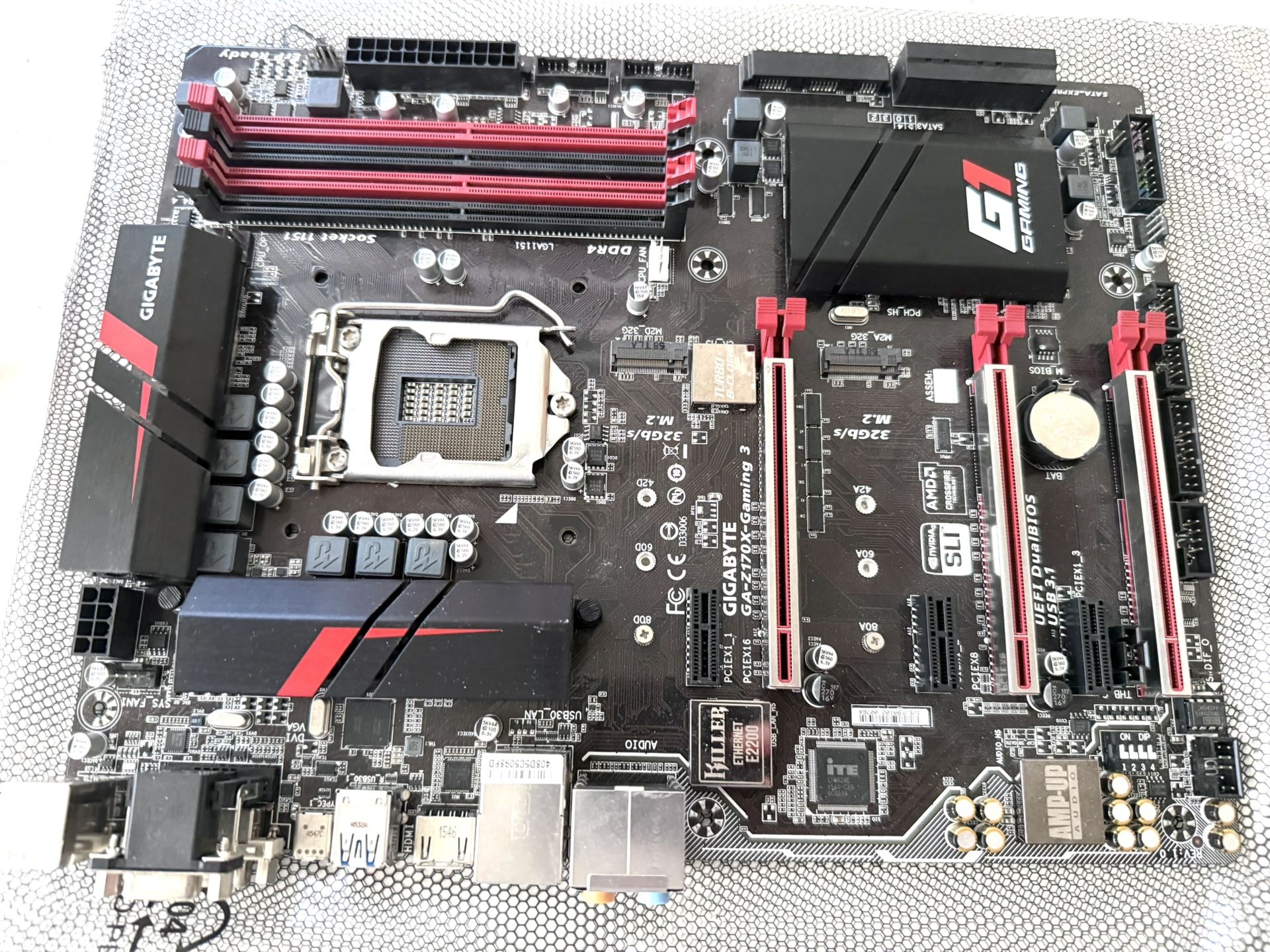GIGABYTE GA-Z170X-GAMING 3 Motherboard LGA 1151 DDR4 Intel Z170 SATA DVI ATX