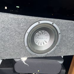 Kicker amp  and 12” pioneer sub working fine $150 for both
