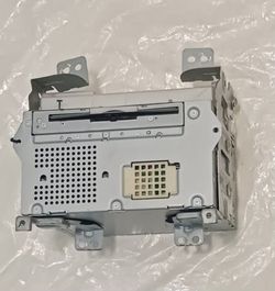 2011-2017 INFINITI QX56 QX80 RADIO STEREO CD PLAYER OEM