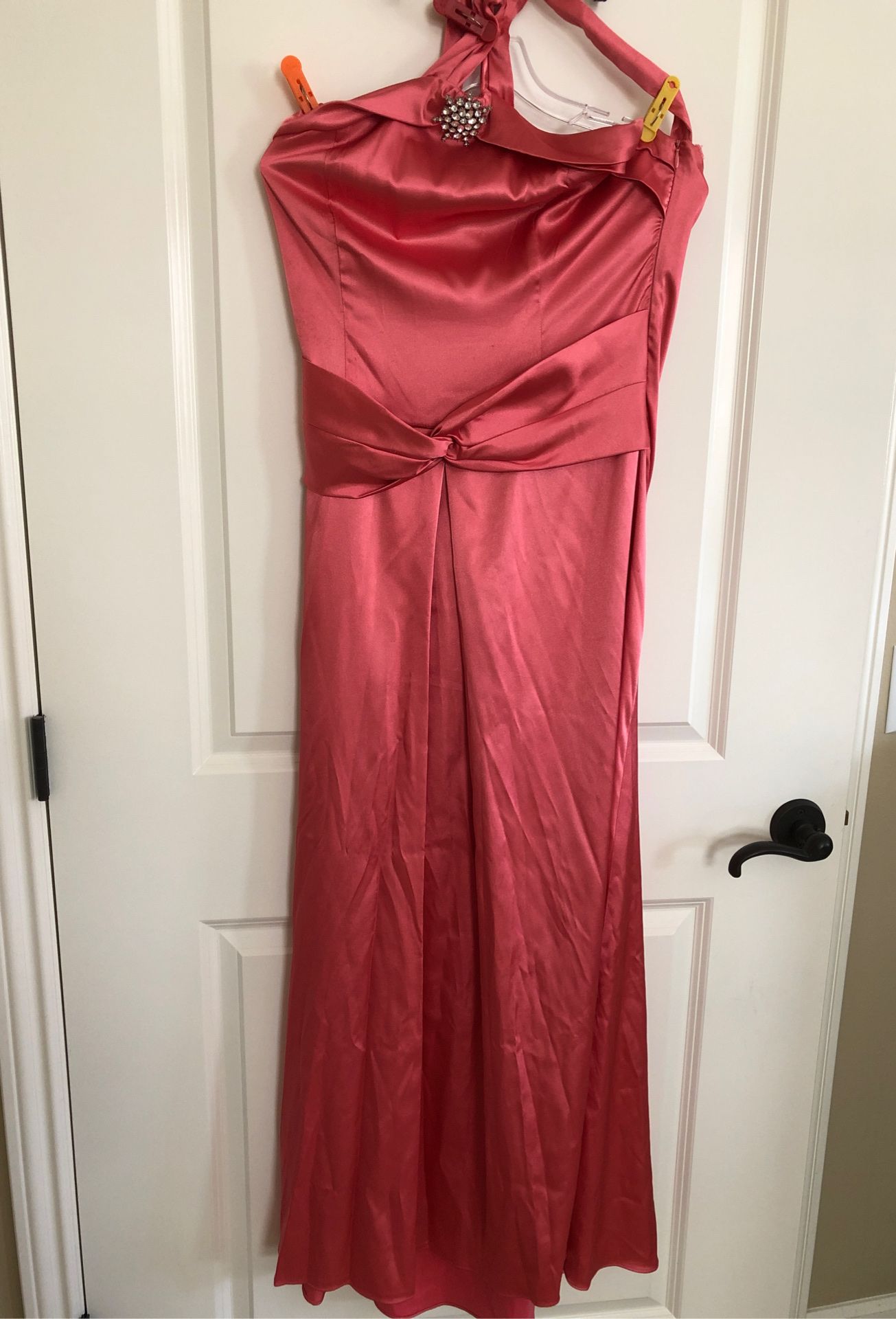 Prom dress medium size wore only once 100% polyester