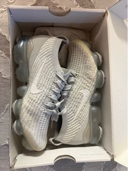 Nike air Vapormax flynit 3  women’s size 6