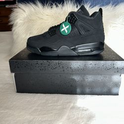 BRAND NEW JORDAN 4 (BLACK CATS)