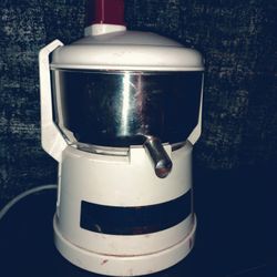Awesome juicer