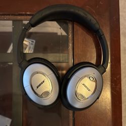 Boss Q15 Head Phone