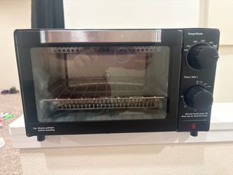 Black Countertop Toaster Oven