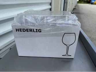 IKEA HEDERLIG 6 Wine Glasses, New in  Box