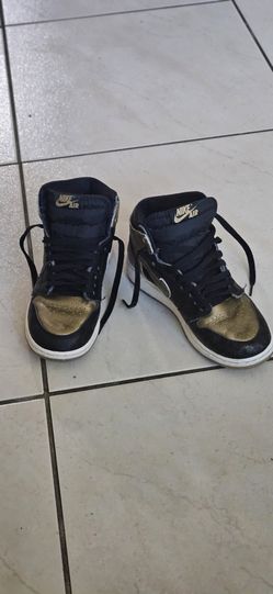 Nike Air size 4Y