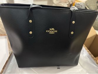 Medium Tote 👜