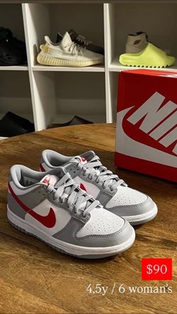 Nike dunk low grey size 4.5y dead stock