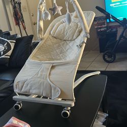 CuddoBaby Baby Bouncer