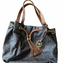 Michael Kors Brown & Black Shoulder Bag with Inner Pockets

