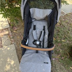 Evenflo Stroller Like New Foldable 