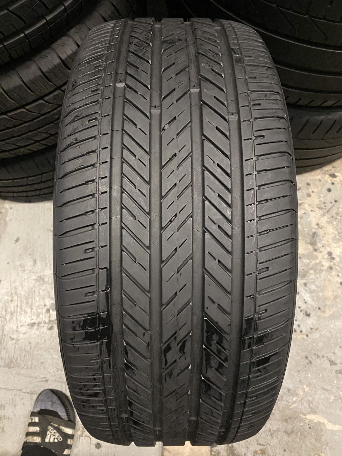 Michelin 255 45 R18