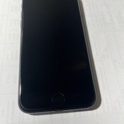 iPhone 7  32 GB