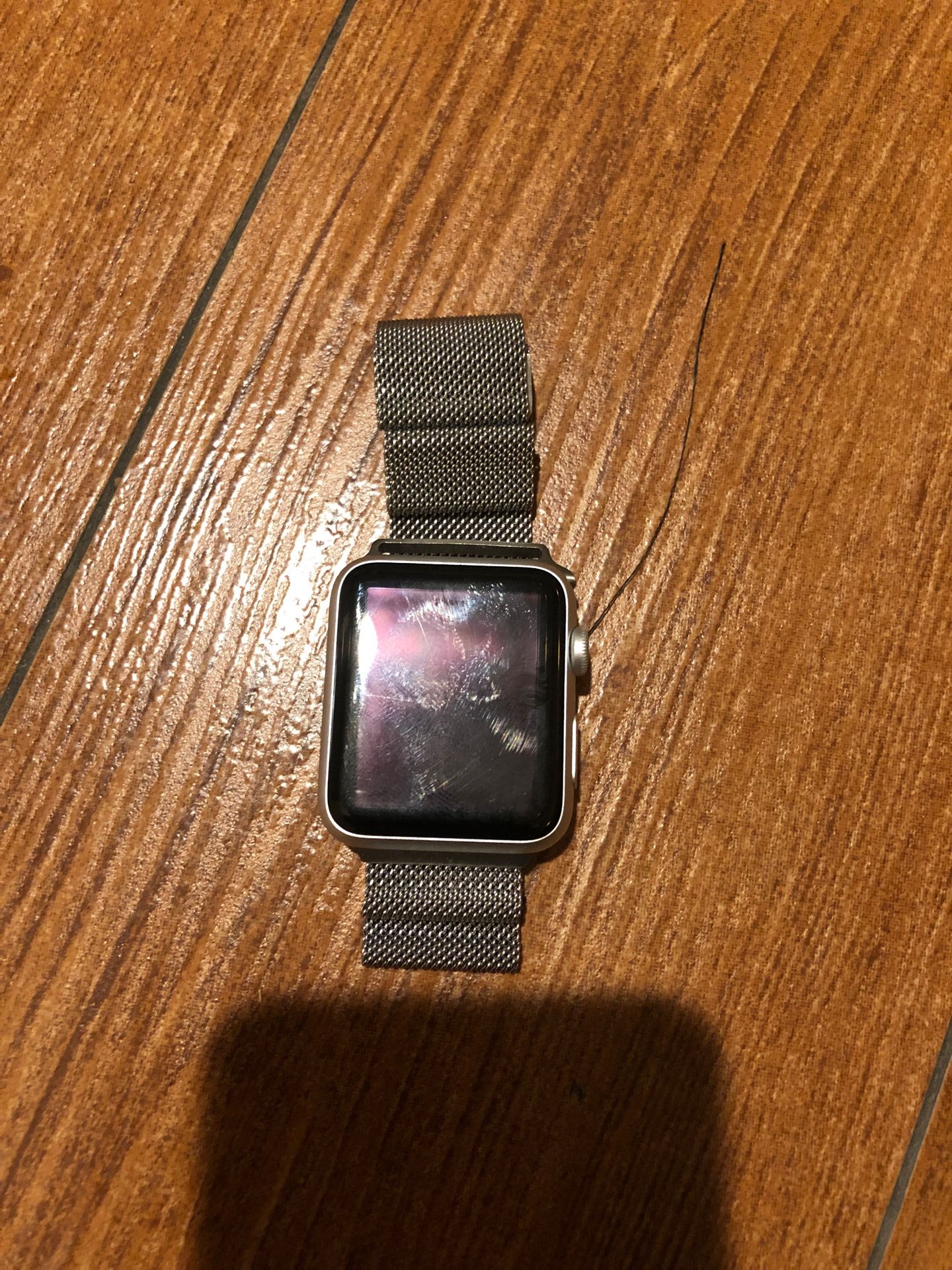 Apple Watch 7000 series 42mm no scratches only been worn once due to me getting a Fitbit.
