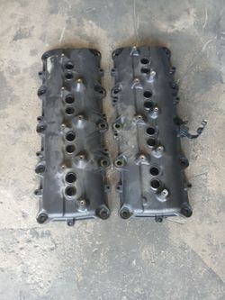 2015 Dodge Ram1500 5.7L Engine Valve Cover