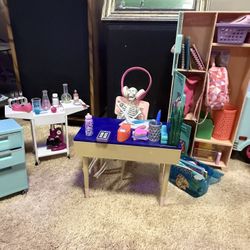 Our Generation School Set