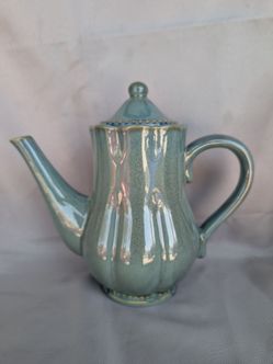 Roscher & Co Hobnail Green Collection Stoneware Teapot