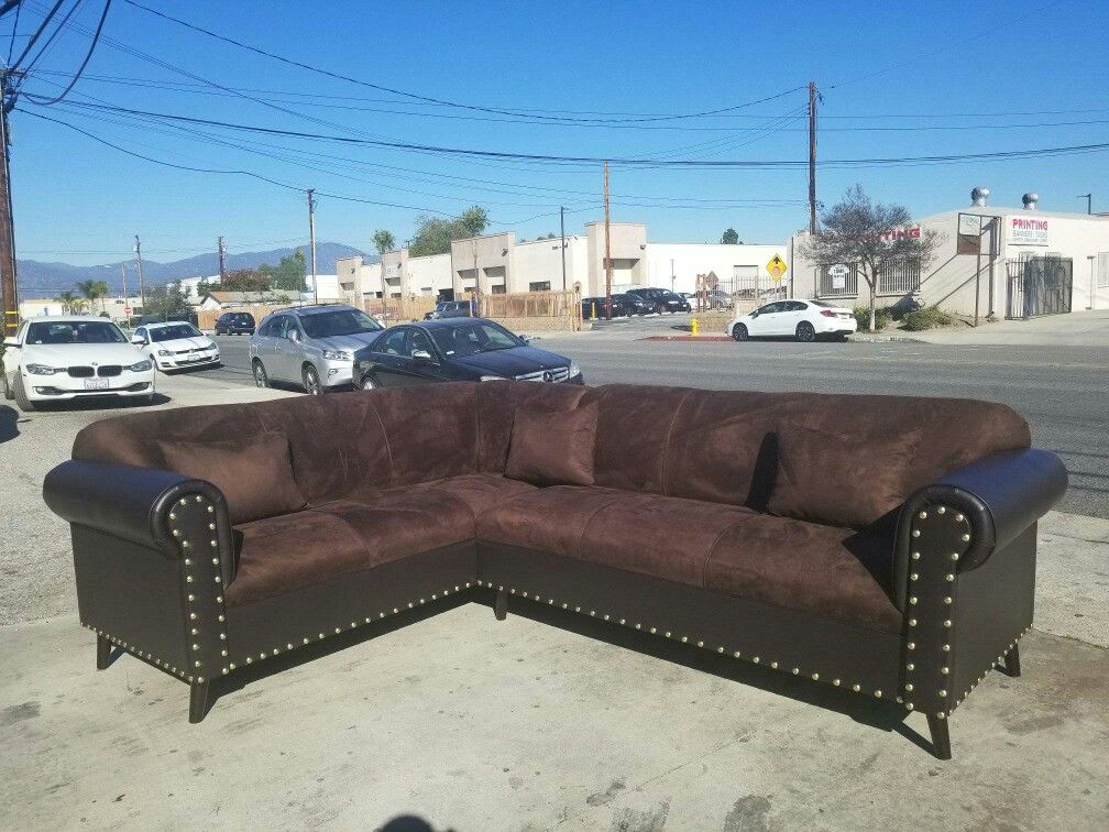 NEW 7X9FT BROWN MICROFIBER SECTIONAL COUCHES