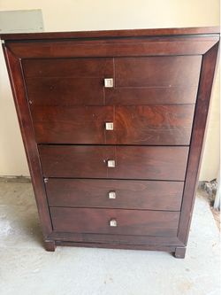 5 Drawer Dresser