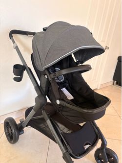 Even Flo Pivot Expand Stroller