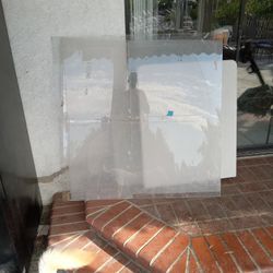 Plexy Glass