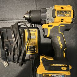 DeWalt XR Drill Set