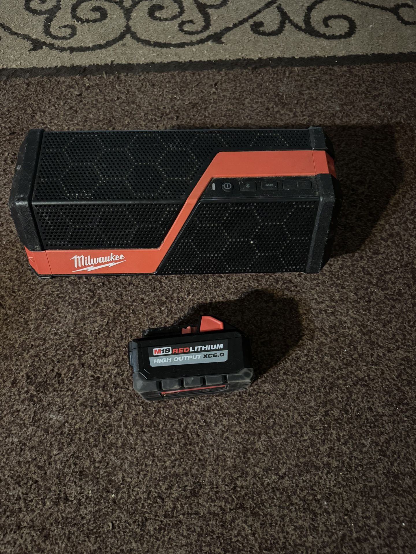 m18 milwaukee bluettoth radio