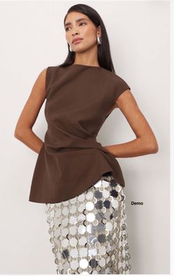 ARRANGE cinch waist tailored top with button detail (UK18/US14)