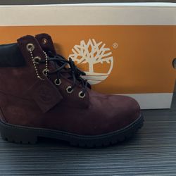 Timberland 6” Premium Water Resistant Boots (men’s/boys 6; women’s 7.5)
