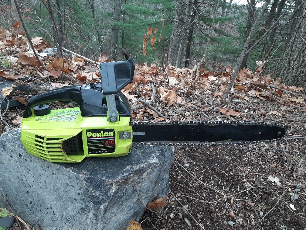 Poulan chainsaw