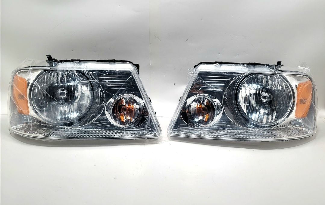 HEADLIGHTS FOR 04-08 FORD F-150