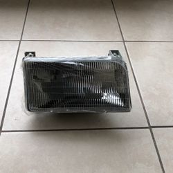 Ford Bronco 1992 To 1998 Head Light Passenger Side Assembly 