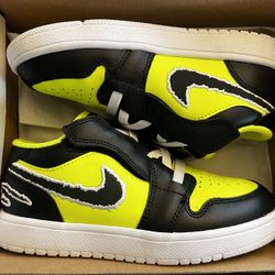 Jordan 1 Low Size 2Y